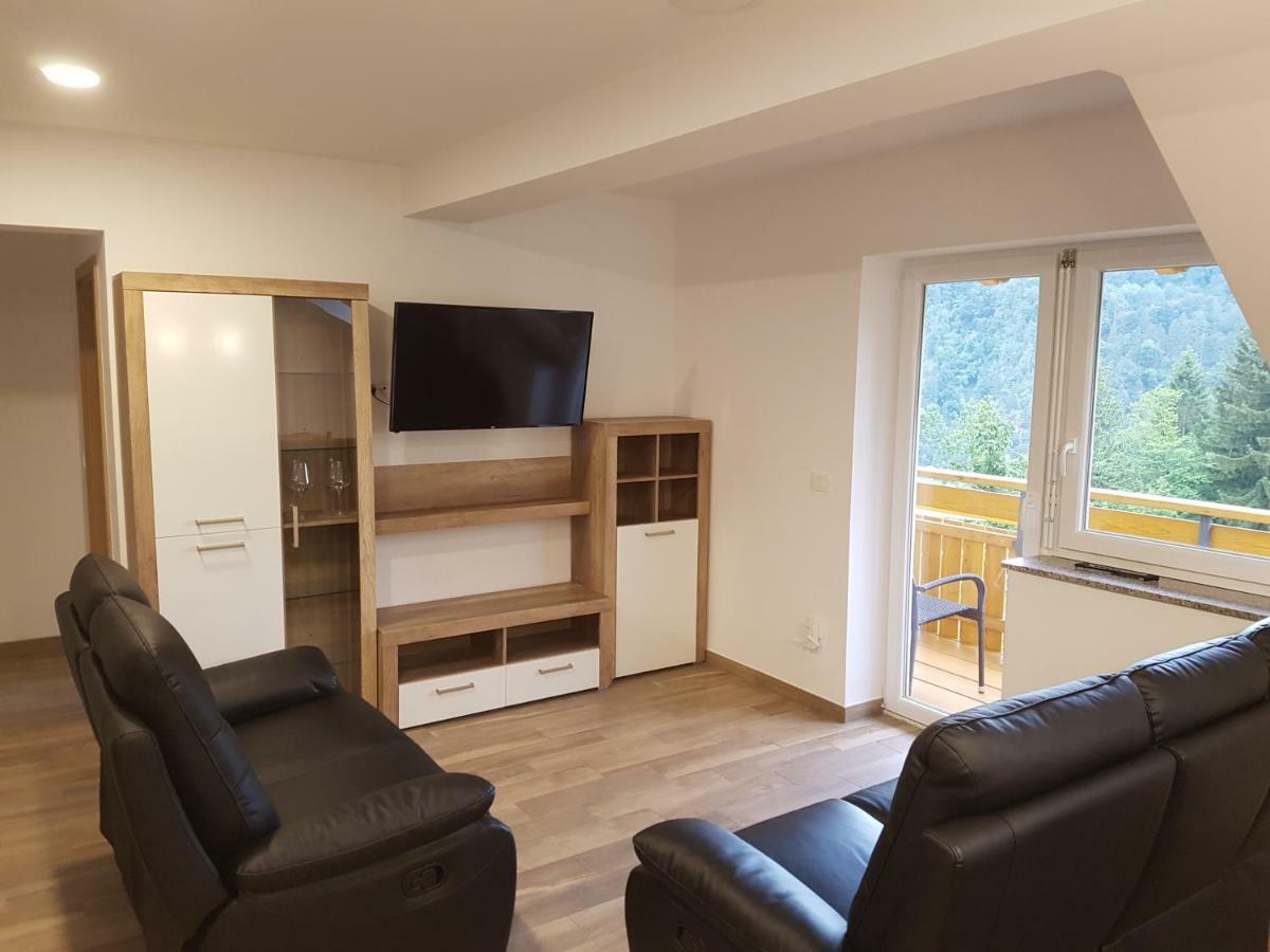 Apartmaji Zupan ゴレンスカ地方 エクステリア 写真
